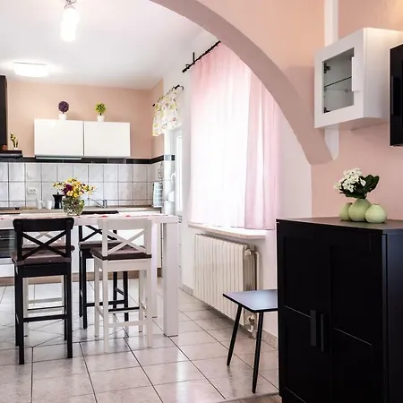 Ana Apartmán