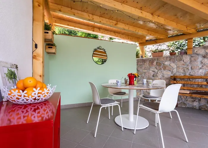 Ana Apartmán