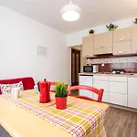 Ana Apartment Baška